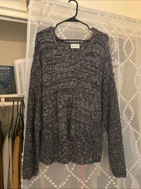 Universal Thread Marled V-Neck Knit Sweater - Gray